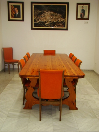 Taula de la sala de plens